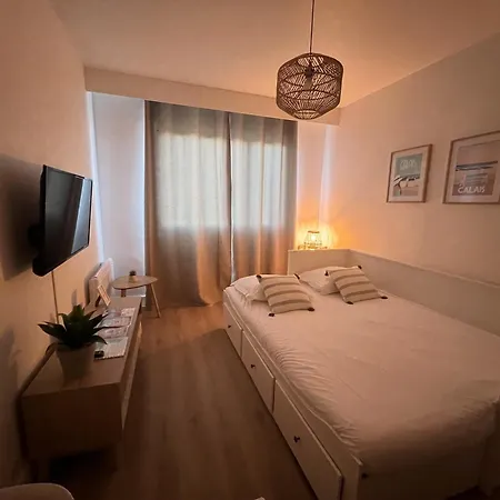 L'Escapade, Studio Avec Vue Mer Calais Esterno foto